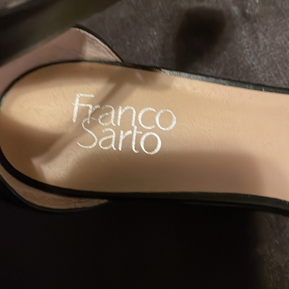 Franco Sarto Black Wedge Heeled Shoes with Elegant Design - Picture 4 of 5